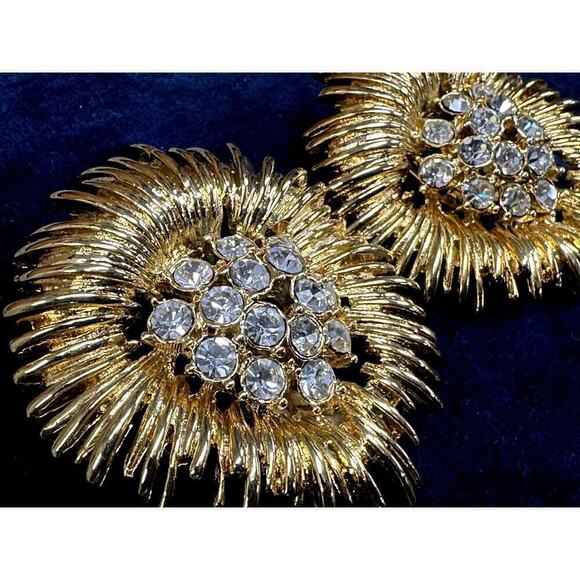 RARE Massive LES BERNARD Signed Anemone FLOWER 2” Modernist Earrings Couture - Picture 2 of 6